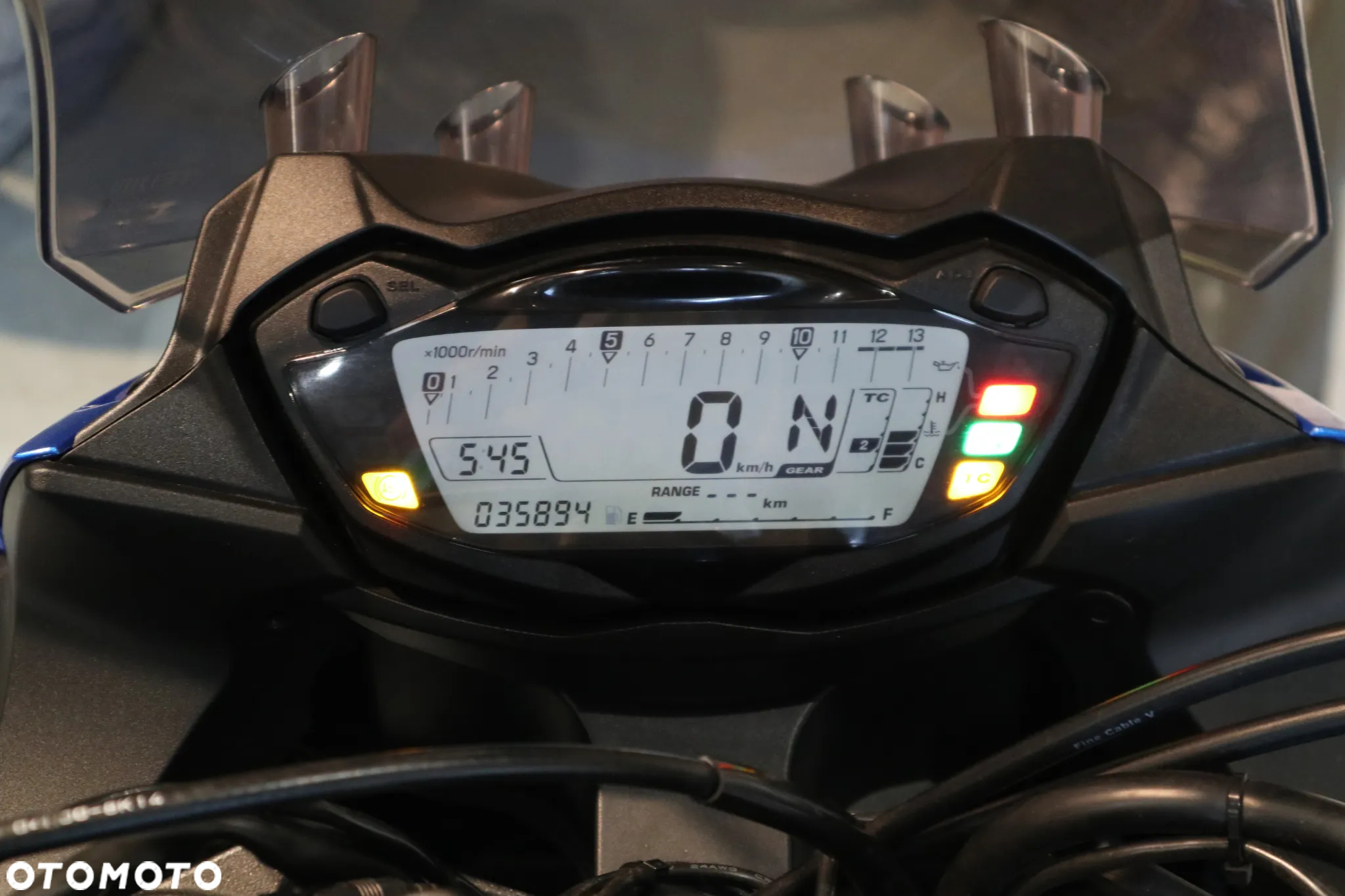 Suzuki GSX - 11