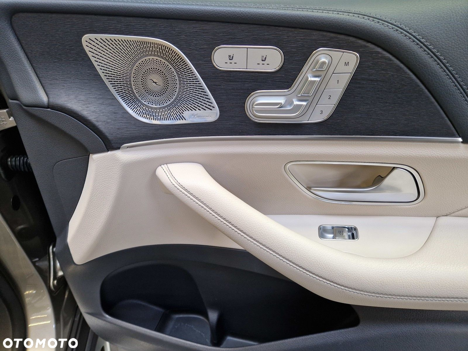 Mercedes-Benz GLE 400 d 4-Matic - 27