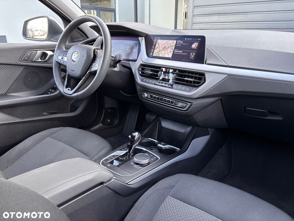 BMW Seria 1 - 15