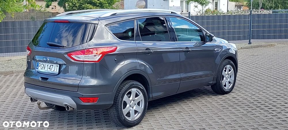 Ford Kuga - 25