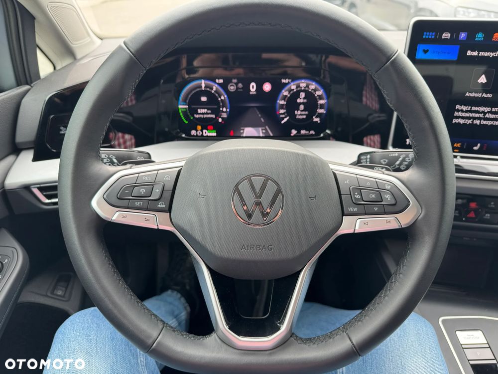 Volkswagen Golf 1.5 TSI EHybrid PHEV 150kW Life DSG - 30