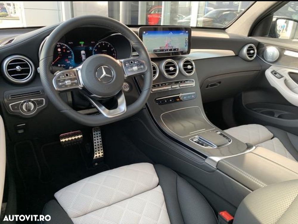 Mercedes-Benz GLC 200 4MATIC - 4