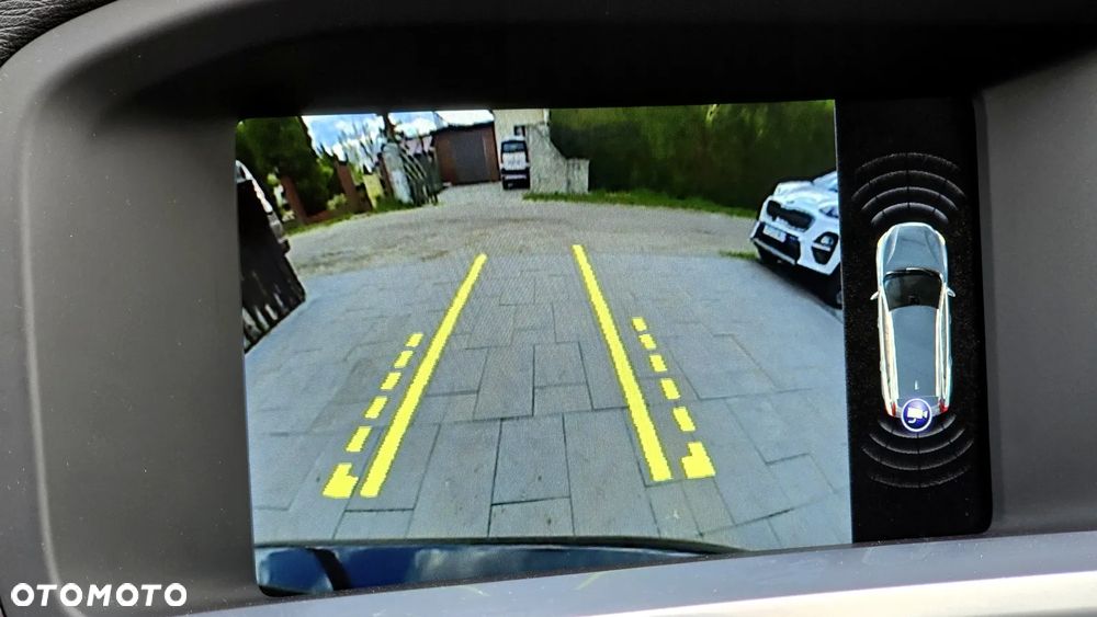 Volvo V60 D4 Geartronic RDesign - 35