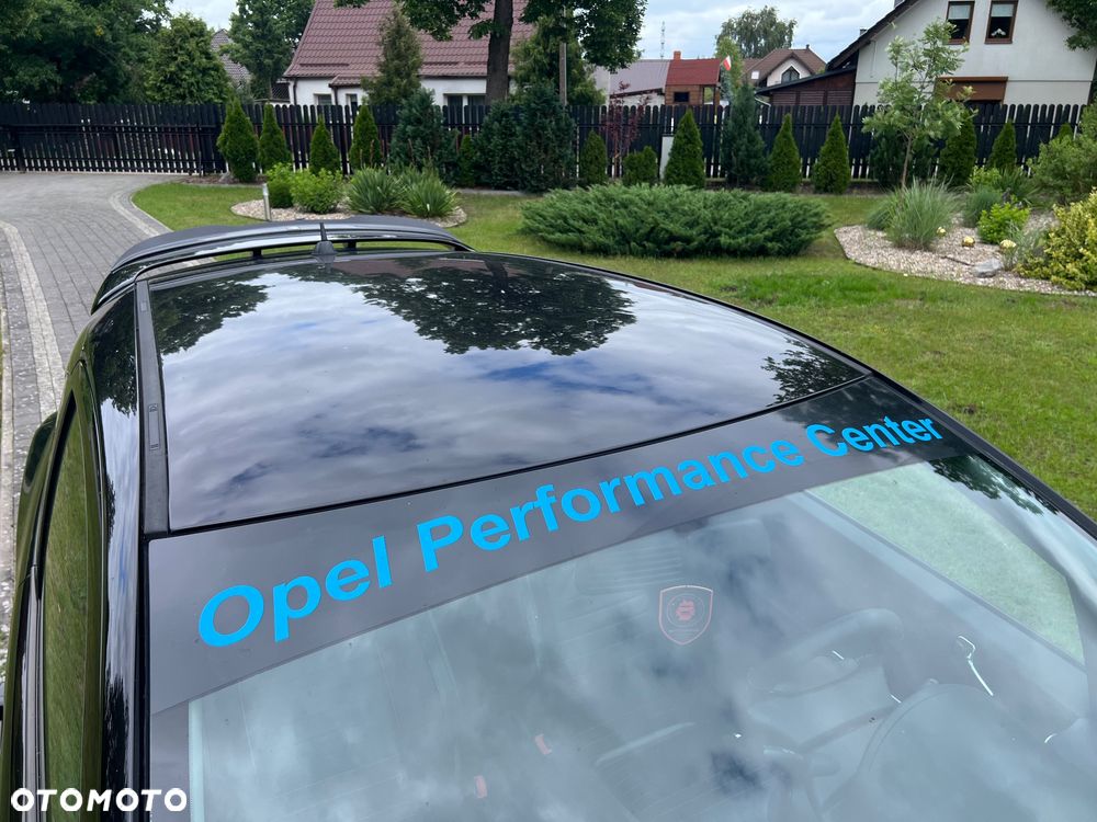 Opel Corsa 1.6T OPC - 5
