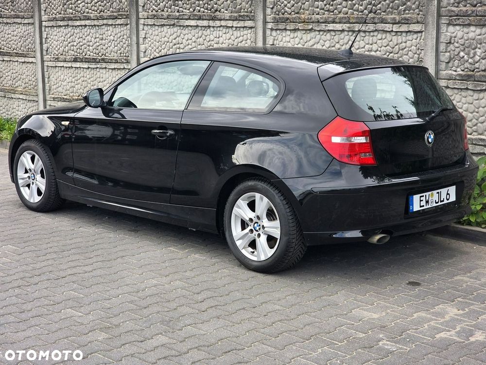 BMW Seria 1 118d - 6