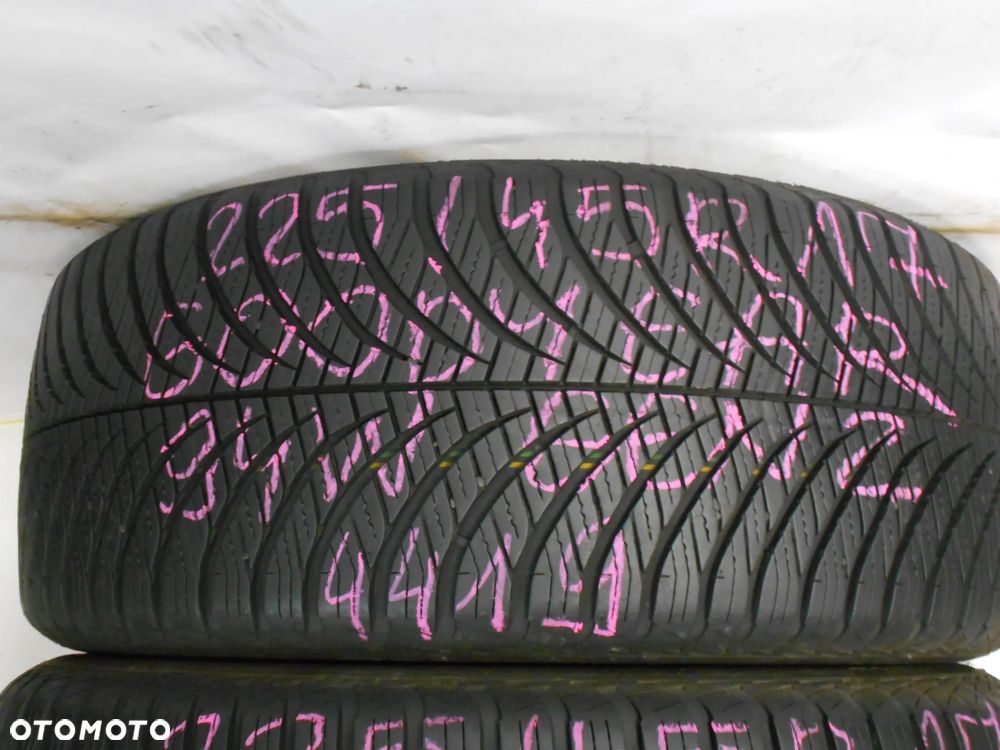 OPONY 225/45R17 GOODYEAR VECTOR 4 SEASSONS GEN 2 DOT 4419 8MM - 2