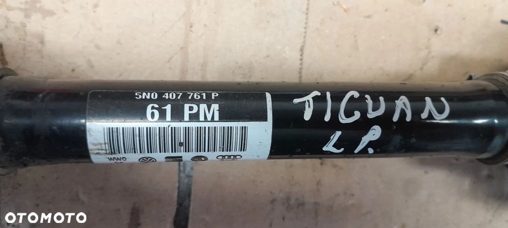 VW TIGUAN 5N 4X4 2.0 TDI PÓŁOŚ LEWA PRZÓD - 5