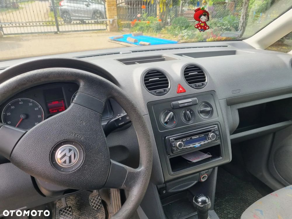 Volkswagen Caddy - 12