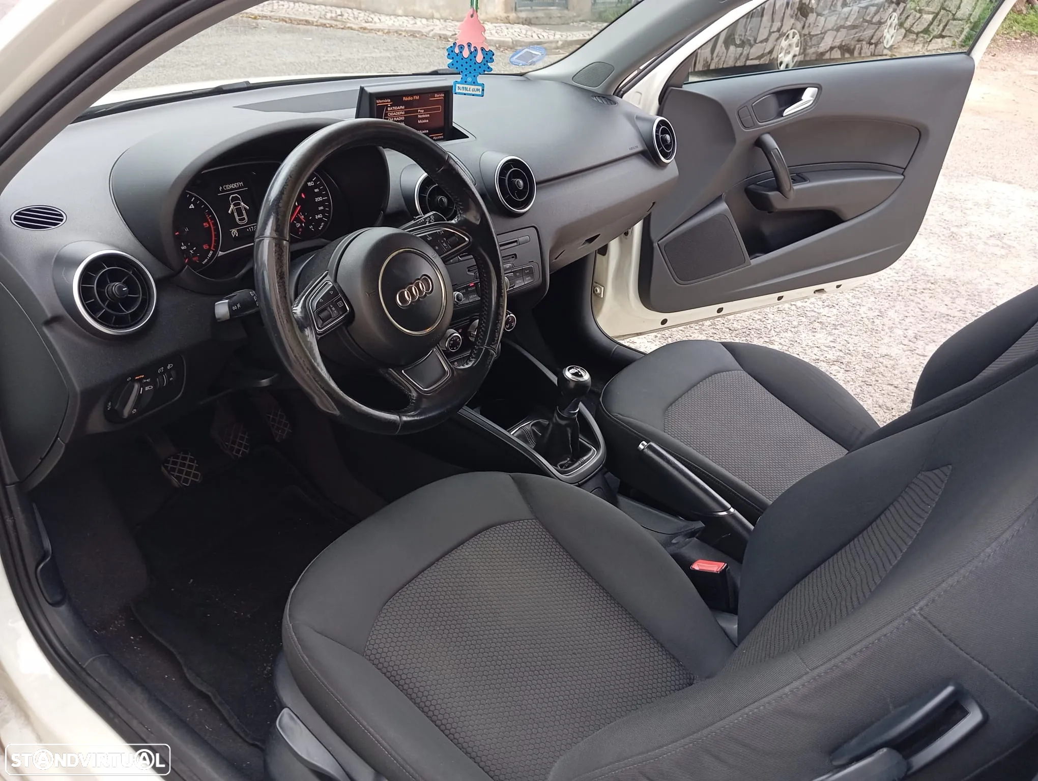 Audi A1 1.6 TDI Sport Edition - 10
