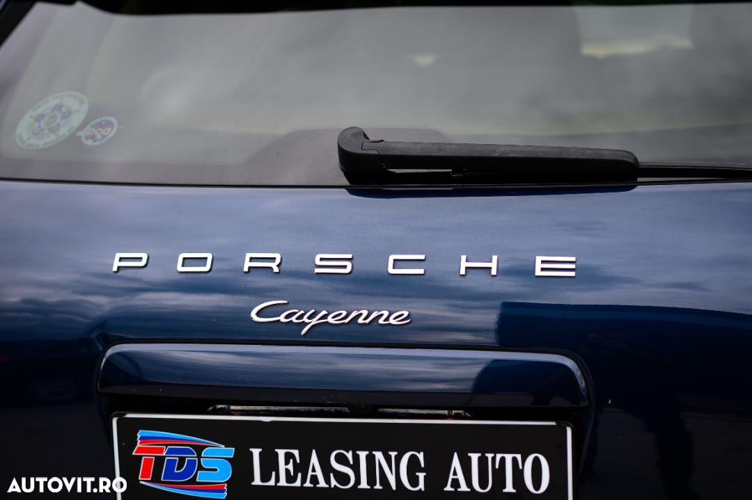 Porsche Cayenne Diesel Tiptronic S - 8