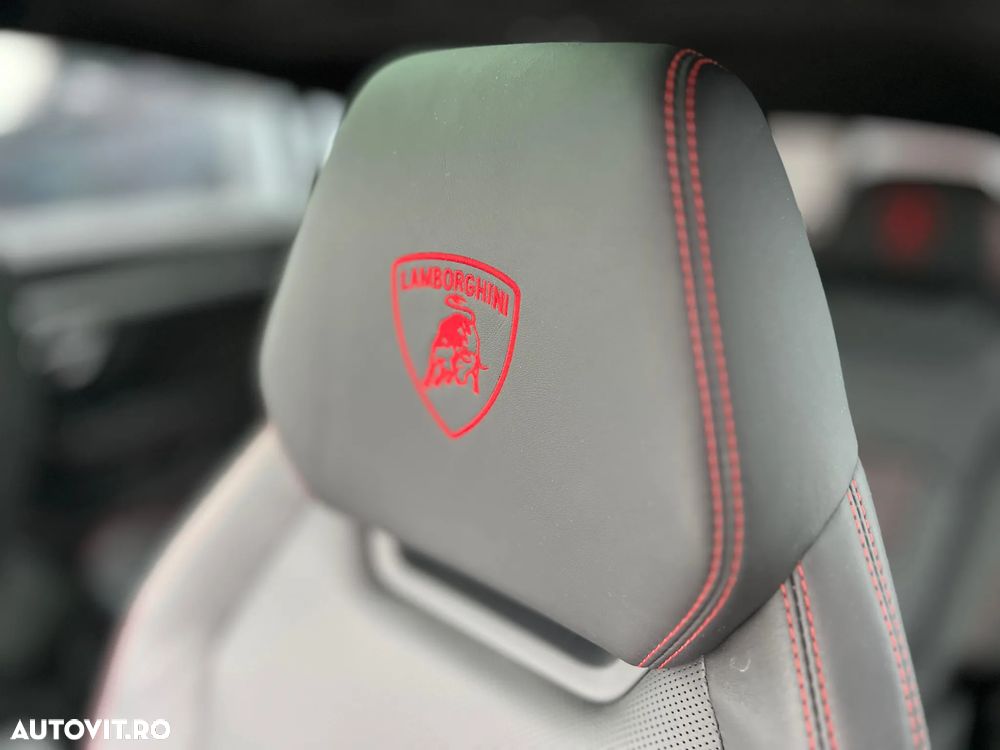 Lamborghini URUS - 22