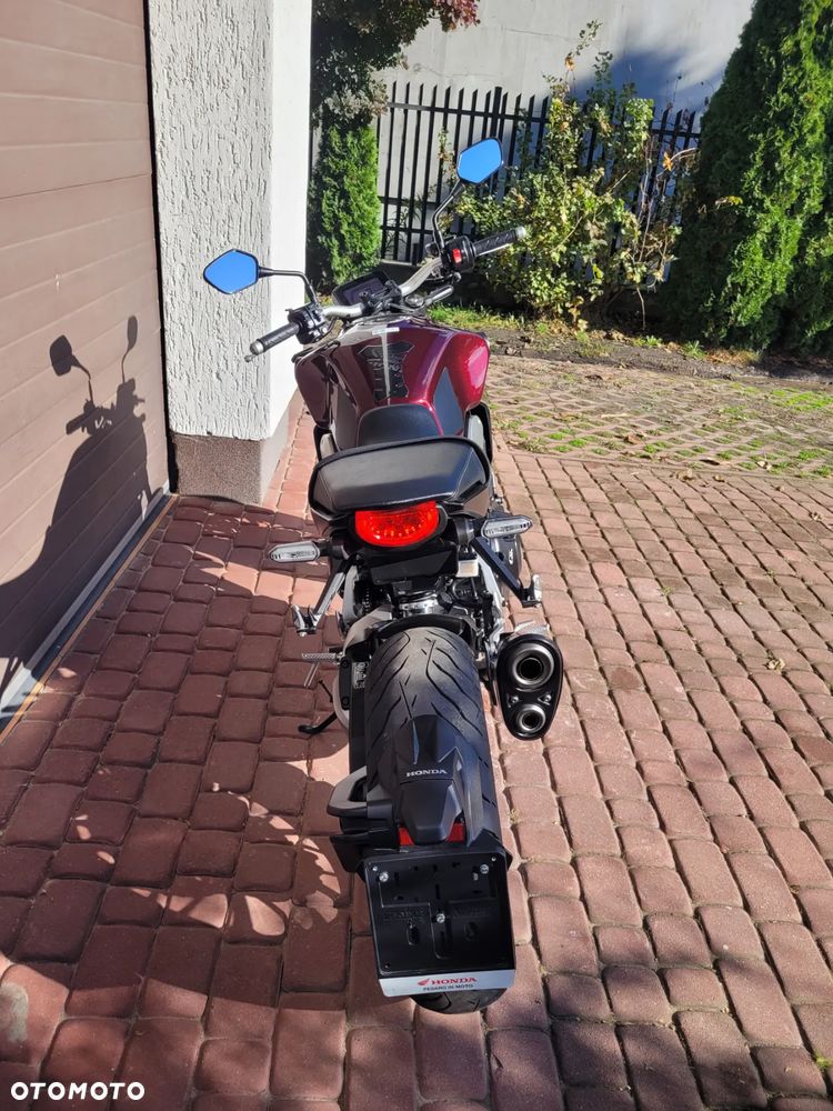 Honda CB - 21