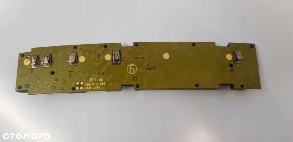 WZMACNIACZ ANTENOWY VW JETTA 1K5035532A - 2