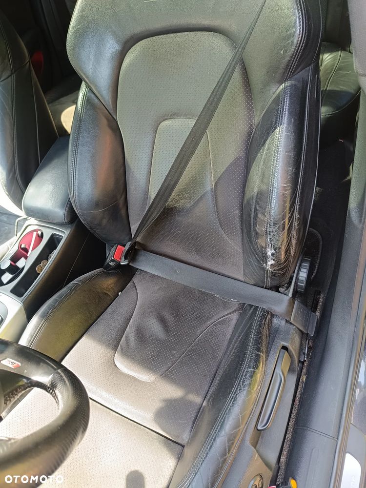 Audi A4 Avant 2.0 TDI - 12