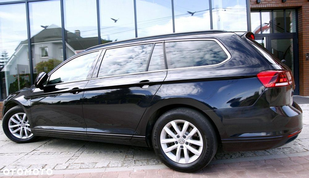 Volkswagen Passat - 27