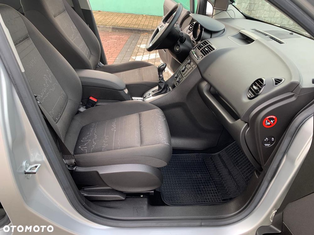 Opel Meriva - 13