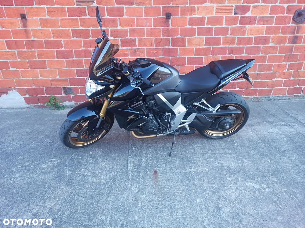Honda CB - 3