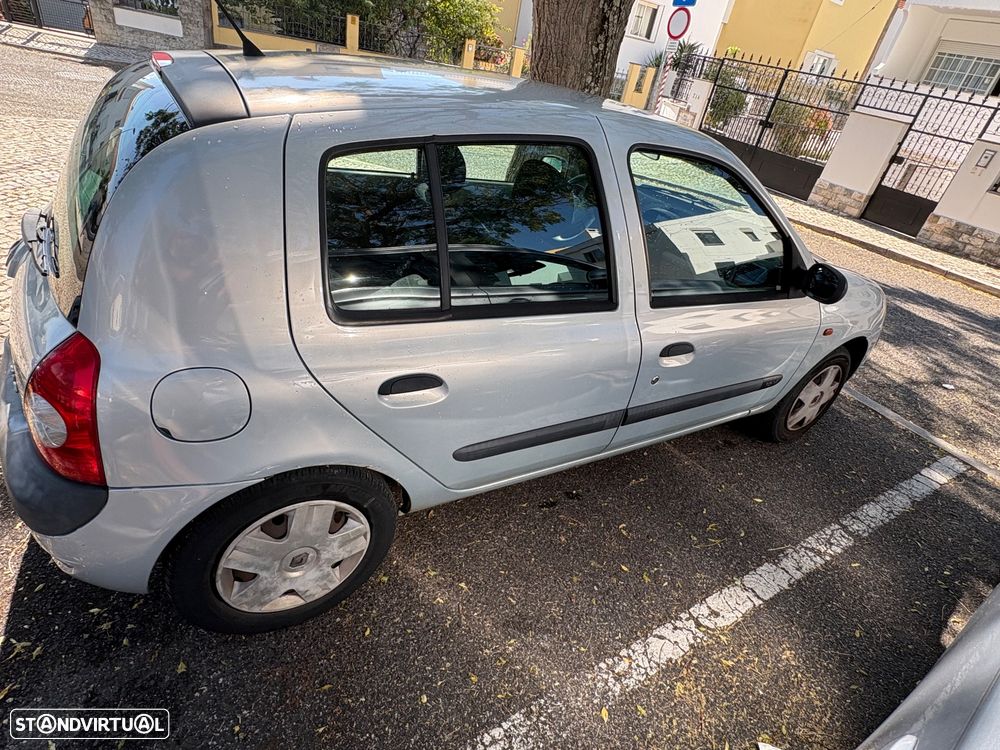 Renault Clio 1.2 16V Expression - 7