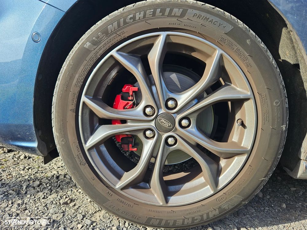 Ford Focus 1.0 EcoBoost ST-Line - 10