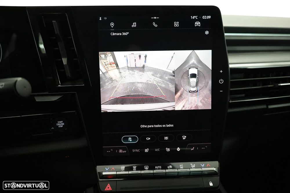 Renault Austral 1.2 E-Tech Iconic - 12