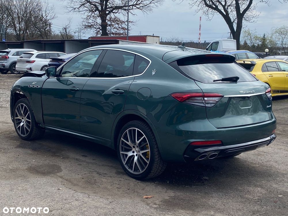 Maserati Levante S Q4 - 11