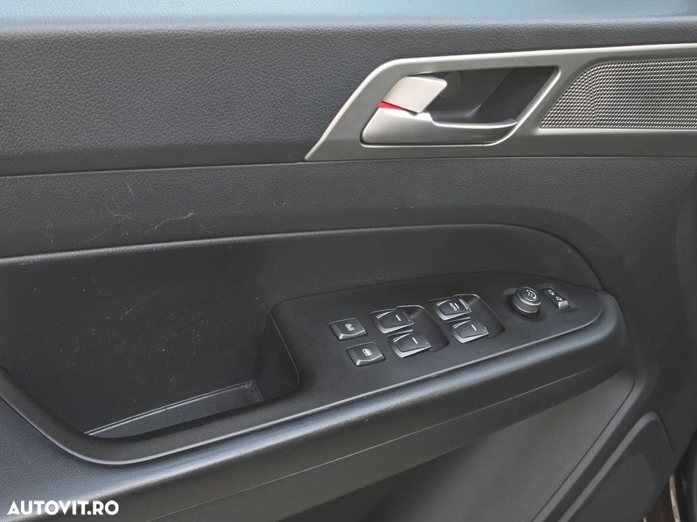 SsangYong MUSSO 4WD Crystal - 37