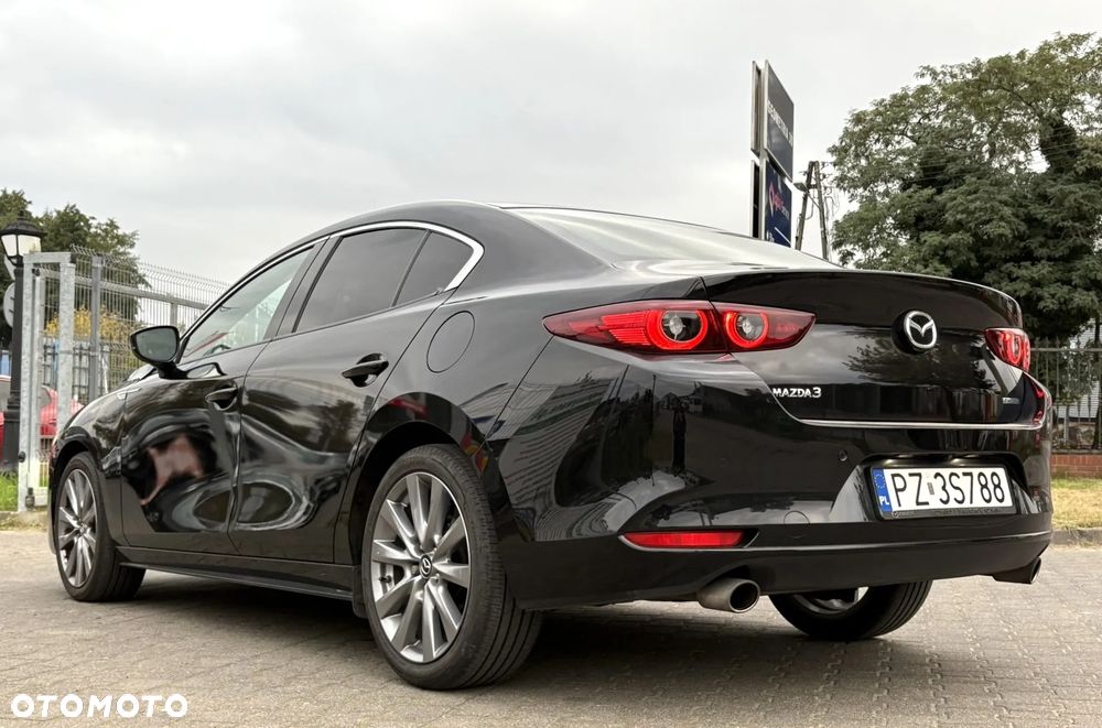 Mazda 3 - 7