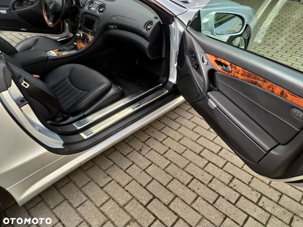 Mercedes-Benz SL - 35