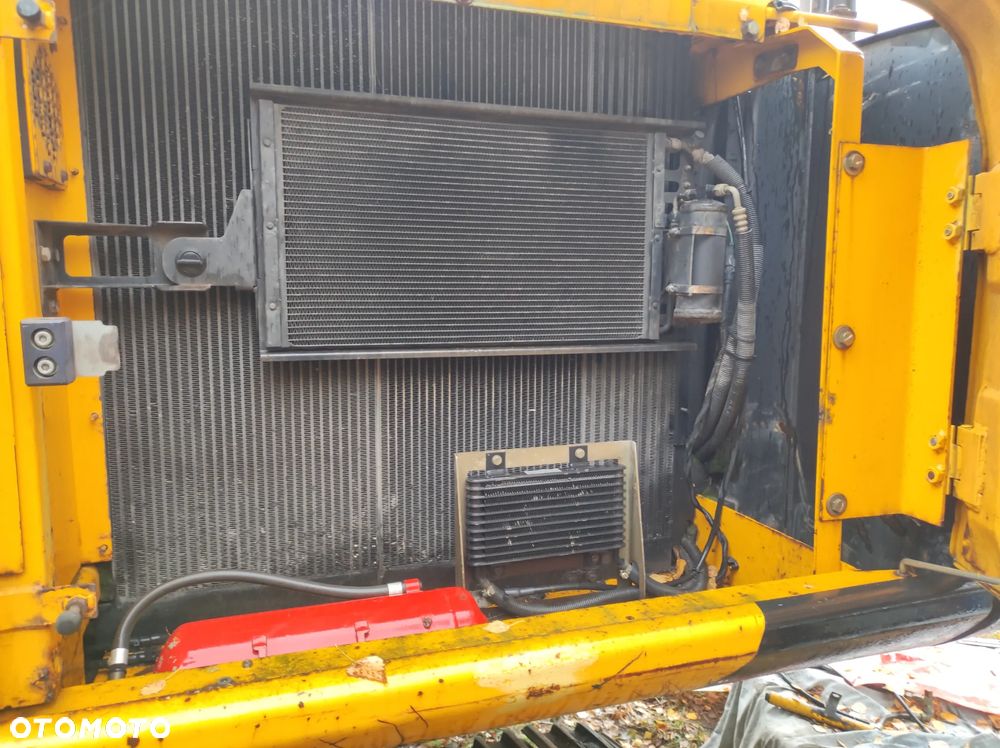 JCB JS 260 - 6