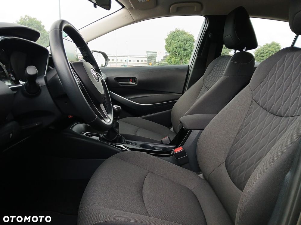 Toyota Corolla - 14