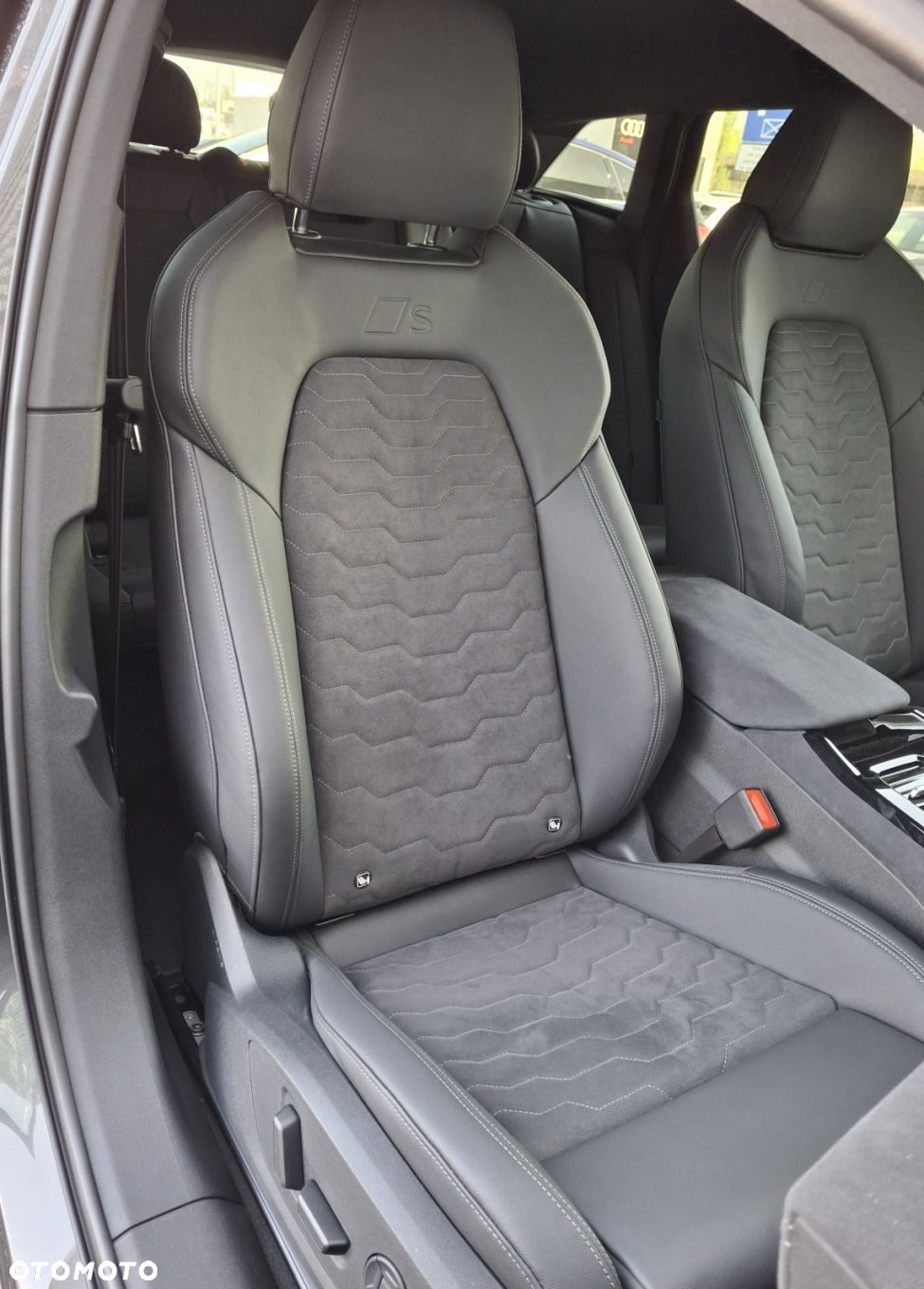 Audi A6 Sportback e-tron - 15