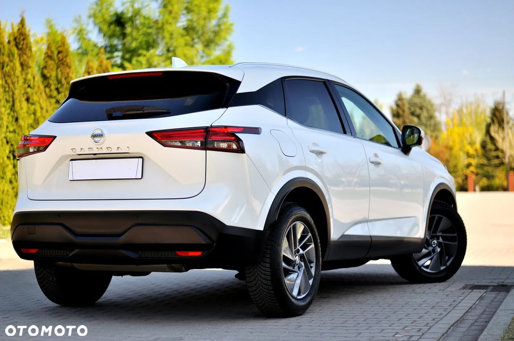 Nissan Qashqai 1.3 DIG-T N-WAY - 8