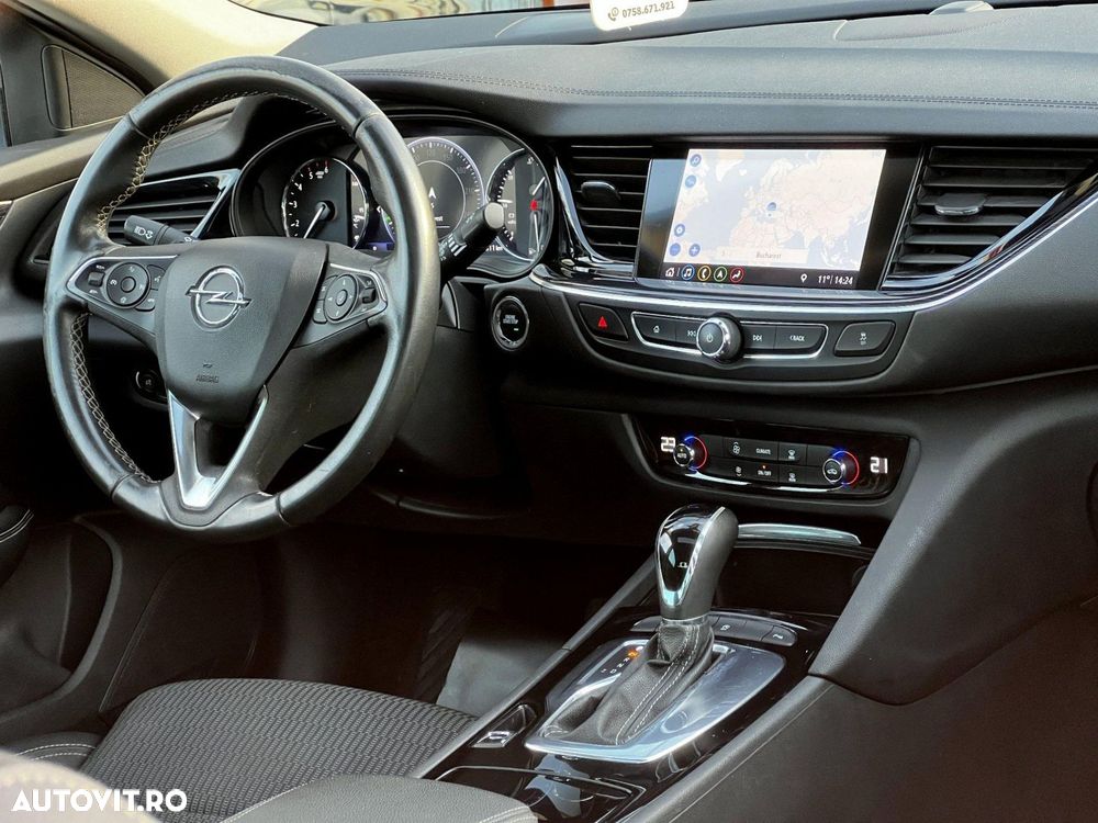 Opel Insignia - 8