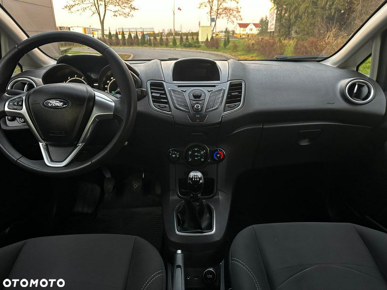 Ford Fiesta 1.25 Ambiente - 9