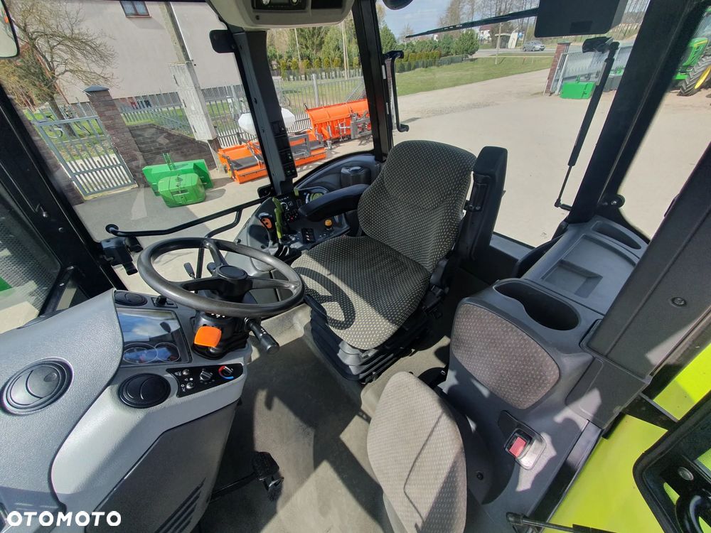 Claas Arion 410 - 11
