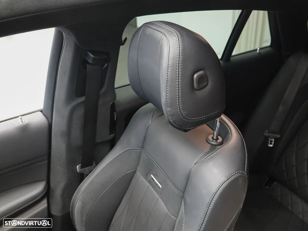 Mercedes-Benz GLE 250 - 21