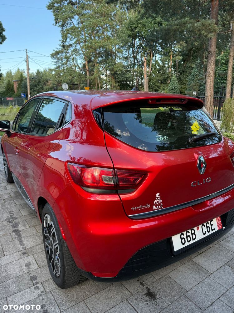 Renault Clio 1.2 16V Zen - 8