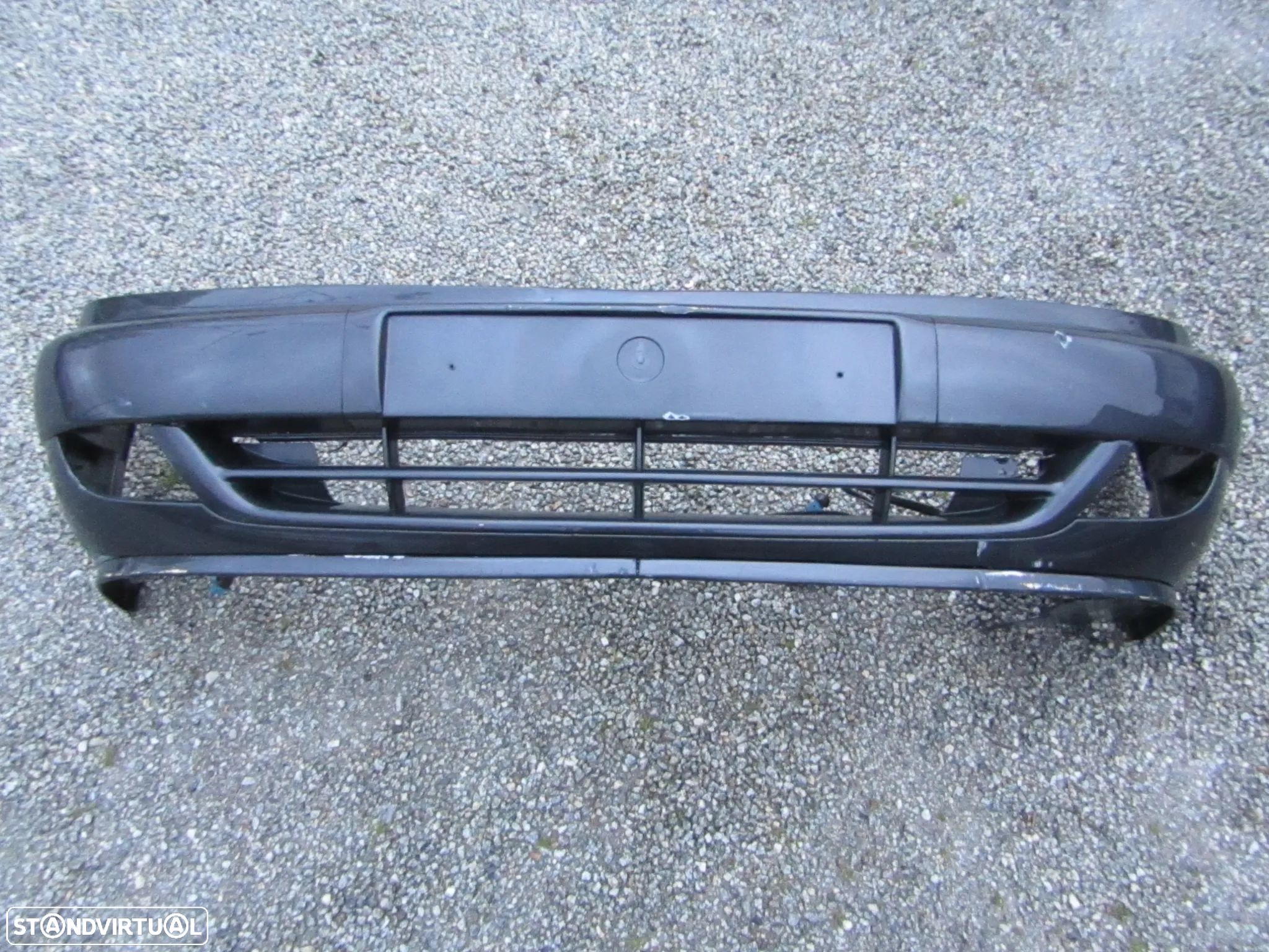Para-choques Citroen Xsara ano 1999 original em bom estado - 1