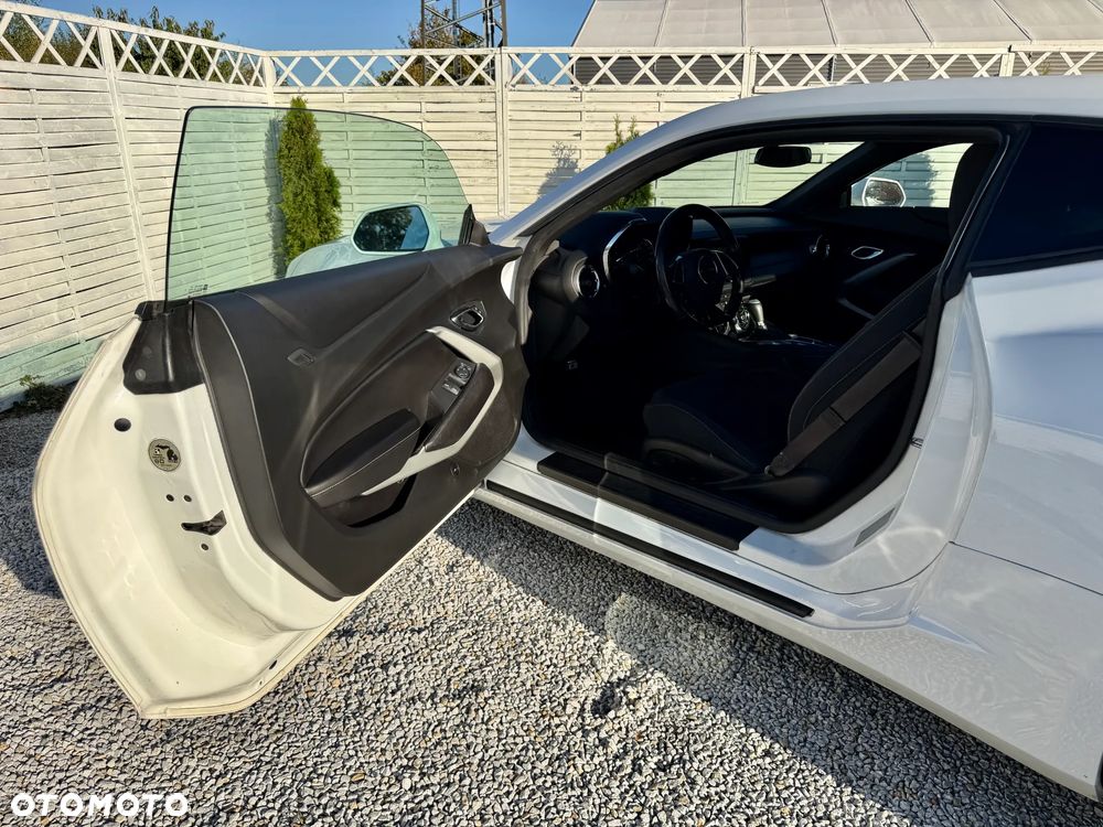 Chevrolet Camaro 3.6 V6 Coupe 2LT - 31