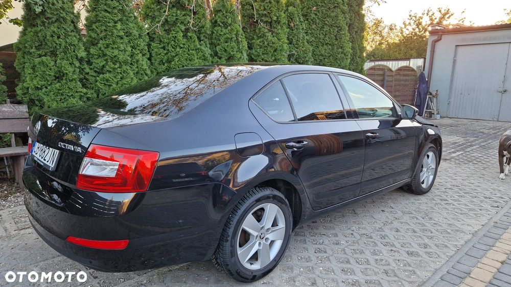 Skoda Octavia 1.4 TSI Elegance DSG - 2