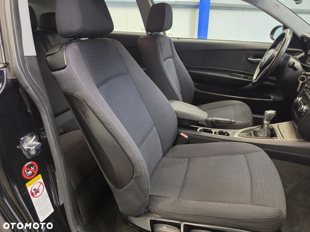 BMW Seria 1 118i - 29