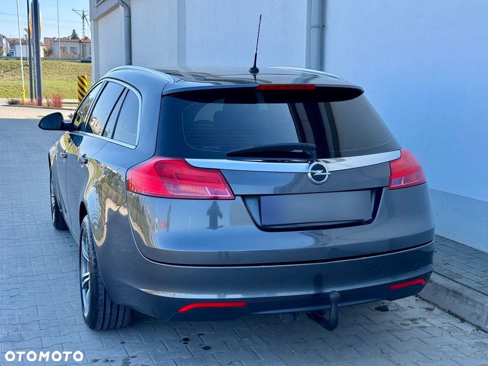 Opel Insignia 1.8 Sport - 16