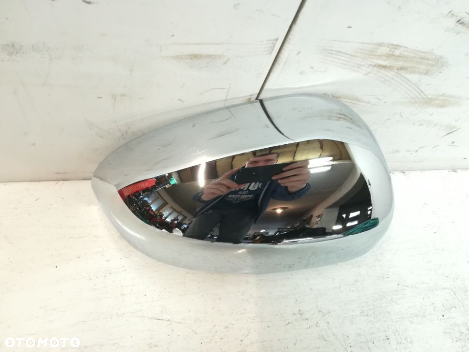 Aston Martin Cygnet obudowa lusterka prawa NOWA Chrom - 2