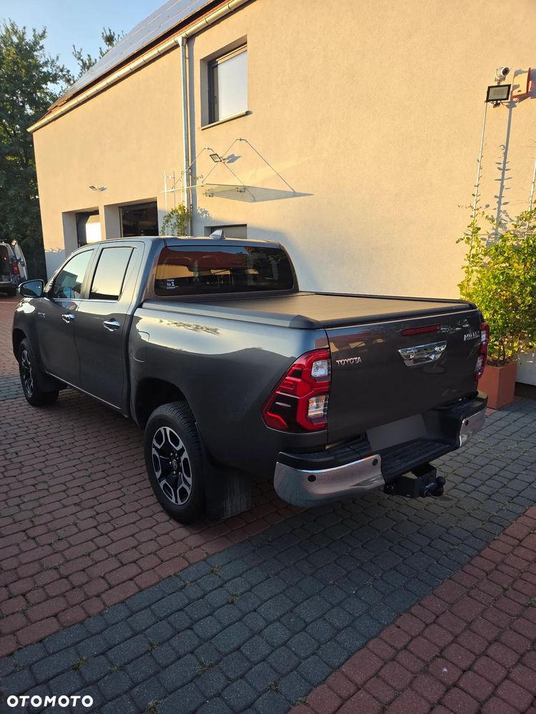 Toyota Hilux 2.8 D-4D mHEV Double Cab Executive 4x4 - 4