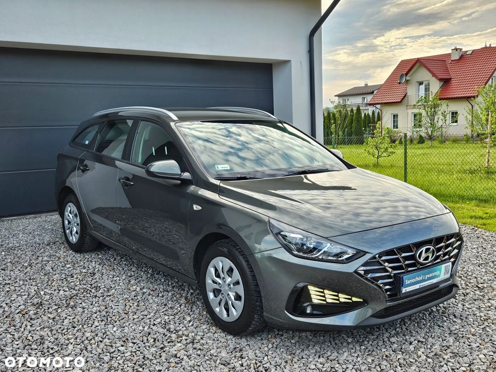 Hyundai i30 1.5 DPI Classic + - 34