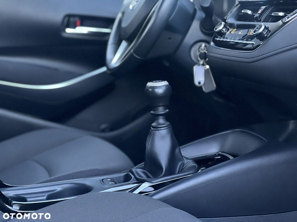 Toyota Corolla 1.5 Comfort - 16