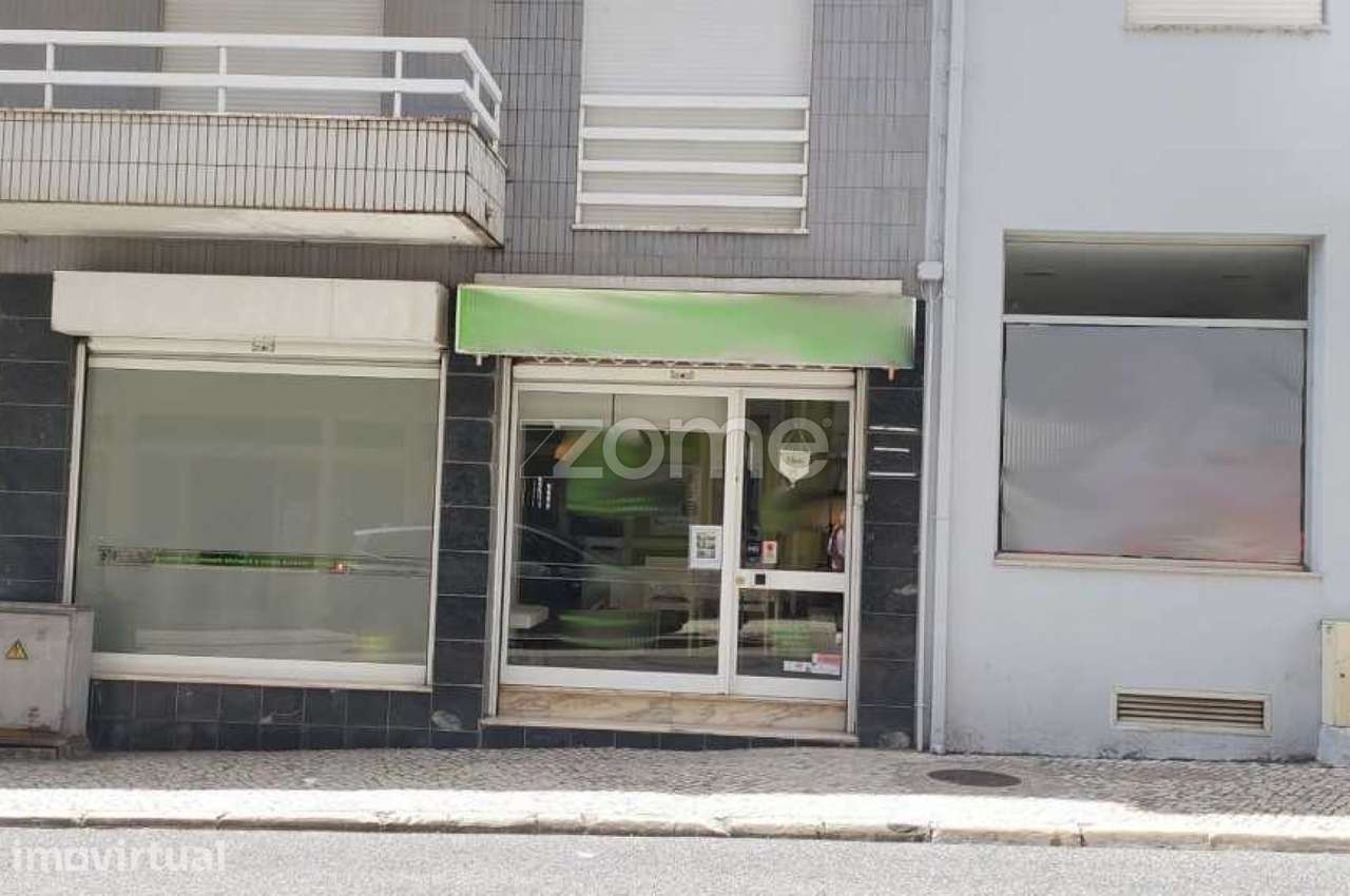 Loja em Alcobaça-Investimento - Grande imagem: 2/17