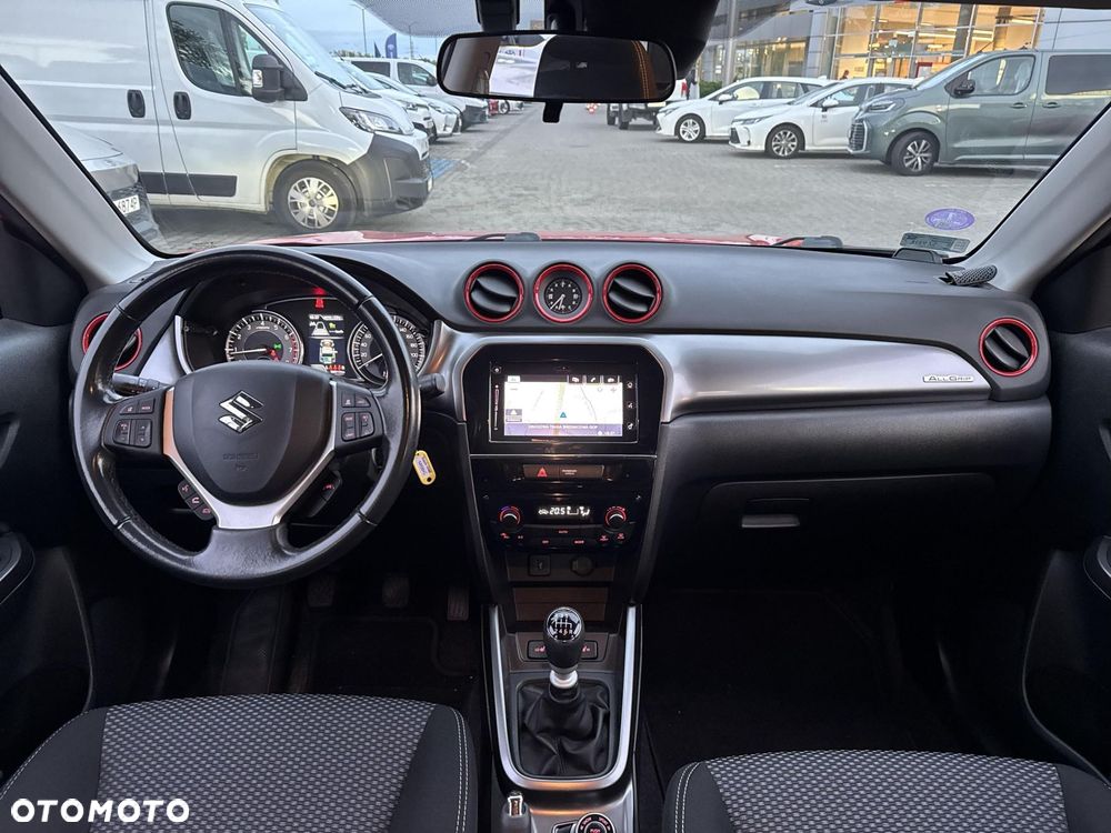 Suzuki Vitara - 21