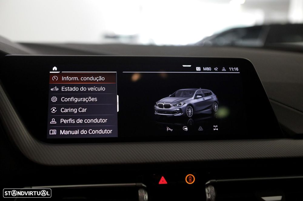 BMW 118 d Pack Desportivo M Pro - 41