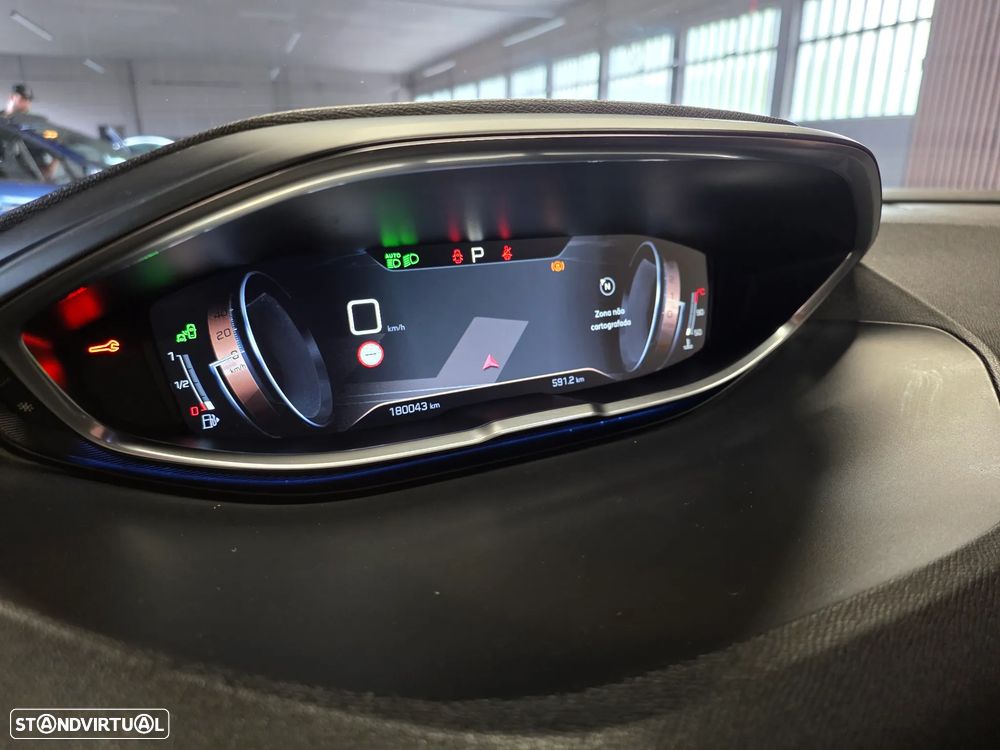 Peugeot 3008 BlueHDi 130 Stop & Start EAT8 GT Pack - 34